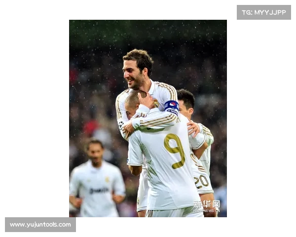 如何为萨格勒布迪纳摩足球俱乐部的球迷提供全方位支持和帮助